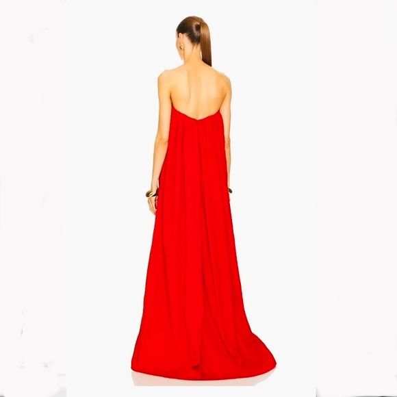 Sold HELSA crinkle pleated gown-sold out everywhere - Picture 4 of 13